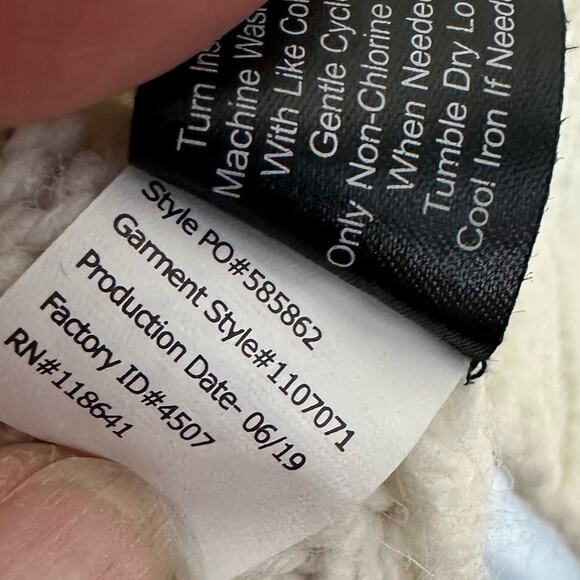 Lane Bryant Sweater Boat Neck Cable Knit Front Size 14/16 Ivory - Picture 7 of 7